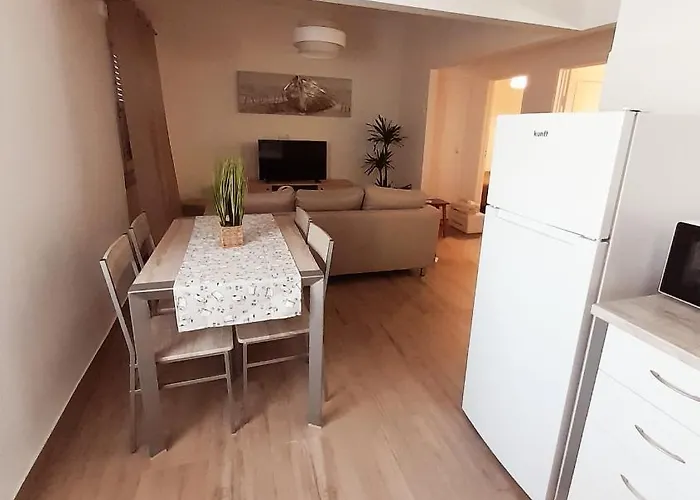 Aconchego Local * Nazaré